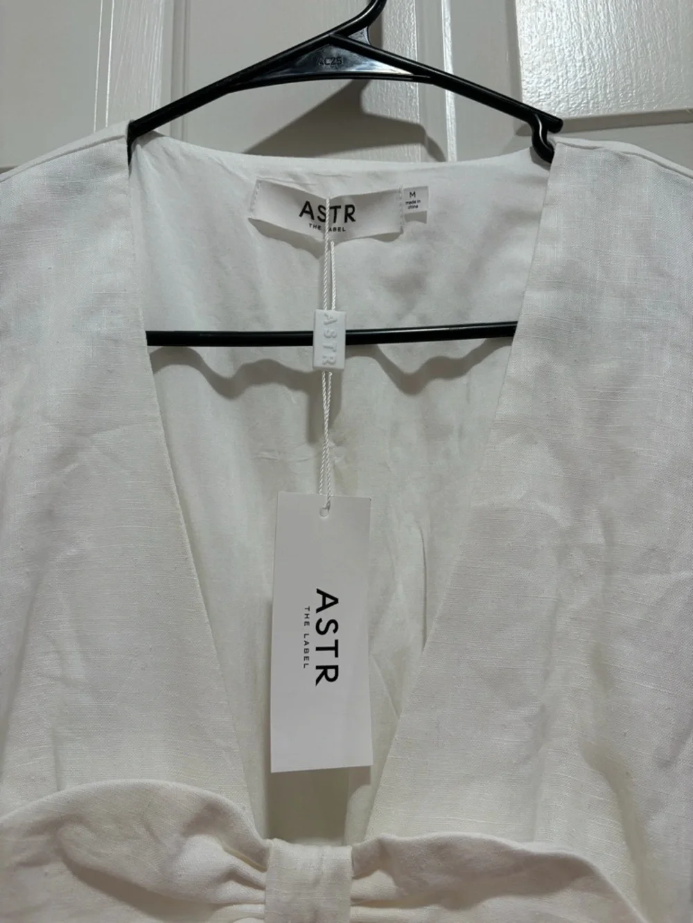 ASTR THE LABEL Linen Bow Front Midi Dress NWT - Picture 4 of 6